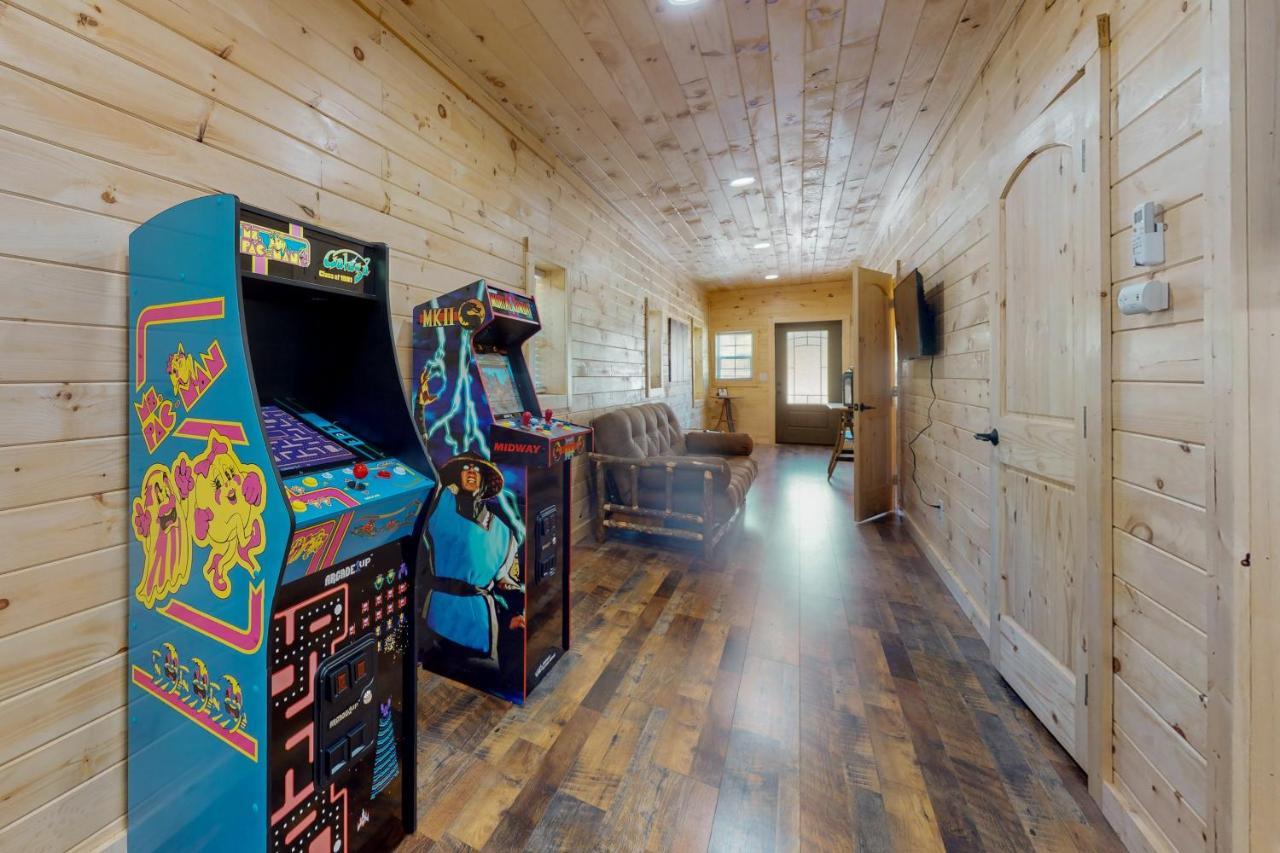 Whiskey Barrel Retreat Villa Sevierville Exterior foto